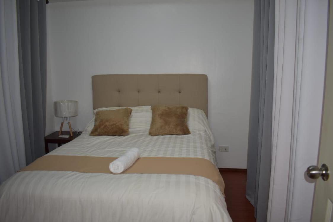 Affordable Makati Apt Manila Luaran gambar
