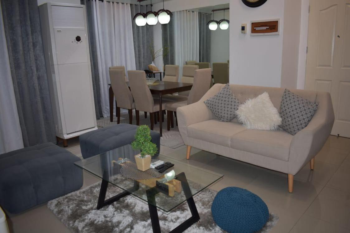 Affordable Makati Apt Manila Luaran gambar