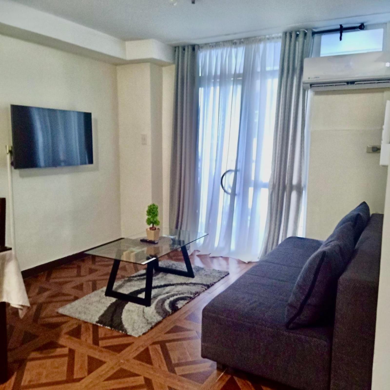 Affordable Makati Apt Manila Luaran gambar