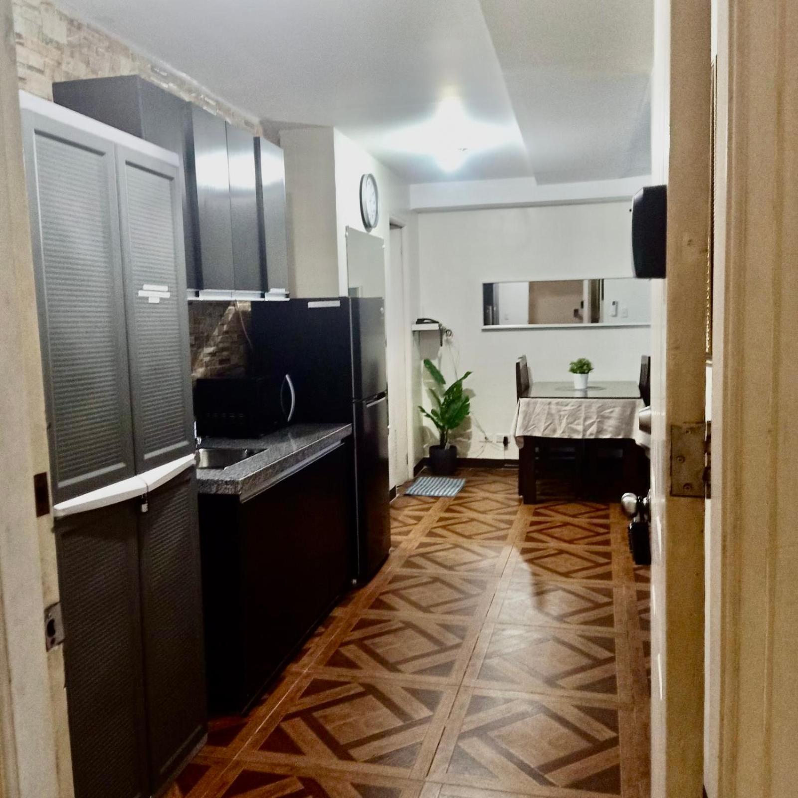 Affordable Makati Apt Manila Luaran gambar